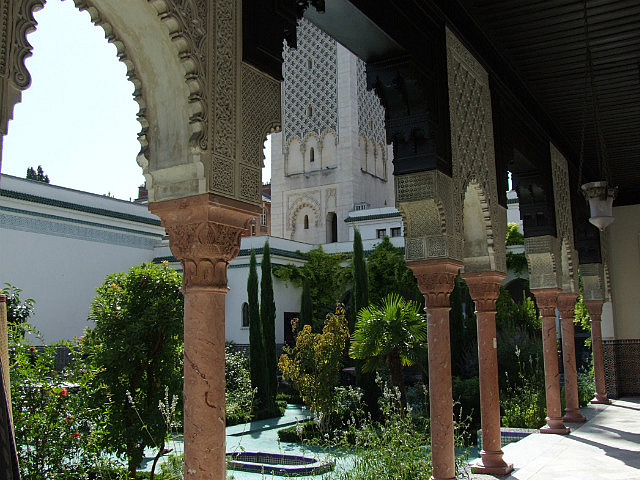 Mosque of Paris, in Morocan style