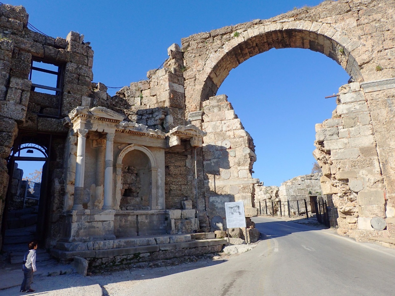 Ancient gateway in Side